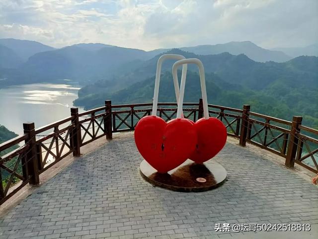 福鼎十大景点，福建福鼎有一个天湖一样的山水画廊