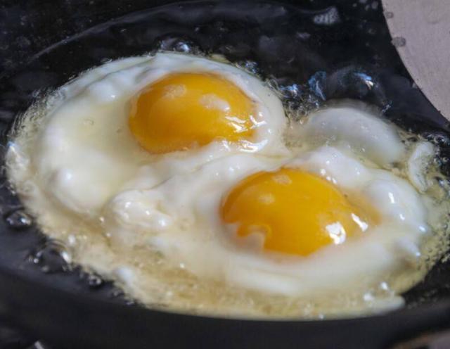 煎荷包蛋的做法，煎荷包蛋的步骤和方法