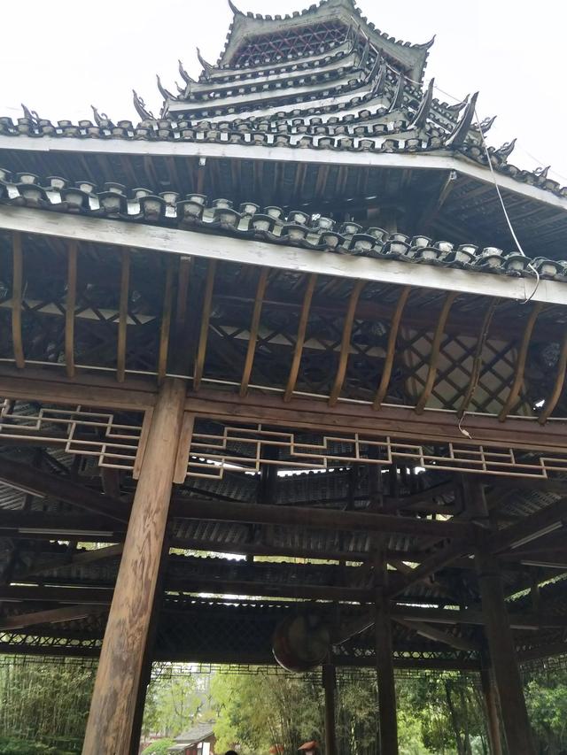 不一样的少数民族风情，不一样的少数民族风情