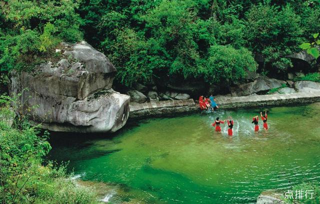 南阳七十二潭旅游攻略，南阳十大著名旅游景点