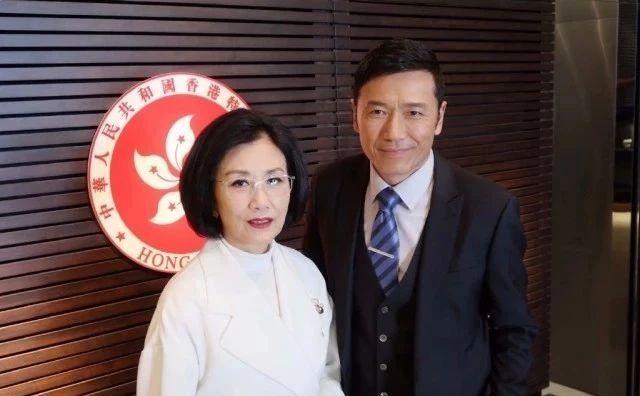 香港tvb男配角全名单，历届TVB万千星辉颁奖典礼—最佳男配角