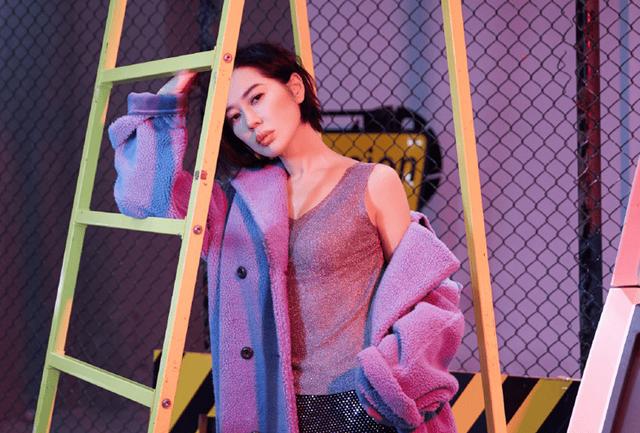 章子怡 梅兰芳，她曾经自称美貌胜过章子怡组图（章子怡颁奖典礼上自曝得过三次华表奖）