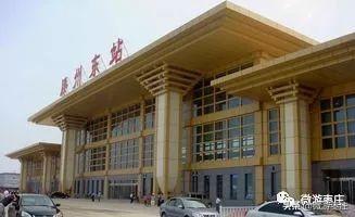 枣庄铁路最新动态，枣庄供电组织110千伏巨山输电工程夜跨京沪高铁施工