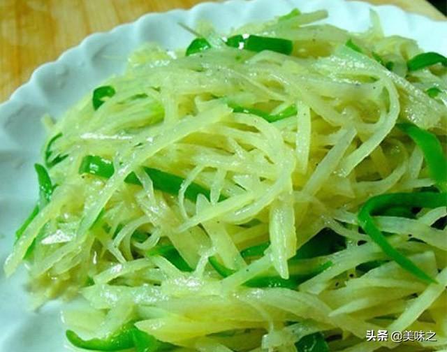青椒土豆丝家常做法图解，朴素而又美味的青椒土豆丝15种做法