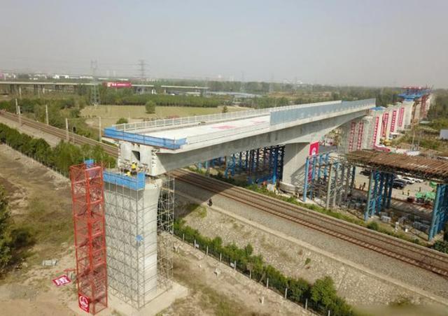 菏泽的高铁是什么时候开通的，菏泽到厦门1个多小时