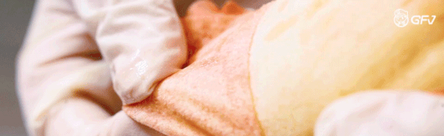 新场街茶屿水果茶，超巨型红色水果茶城堡