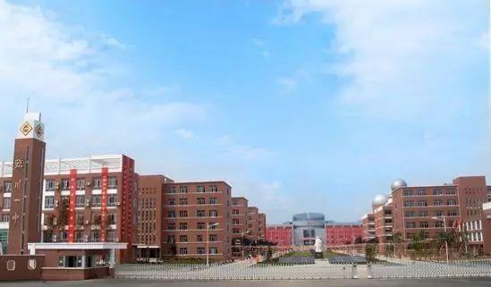 江西省南康中学，江西50个重点中学排名