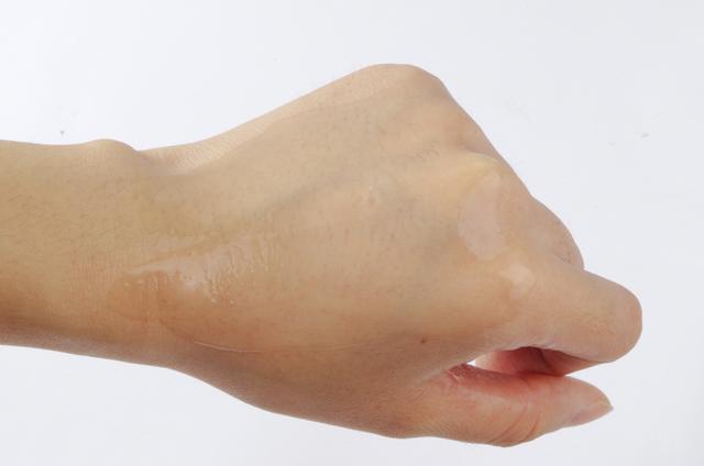 兰蔻大粉水好用吗，兰蔻粉水到底好在哪里（人人都夸的兰蔻粉水）