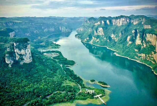 乌江画廊景区攻略2022，乌江源百里画廊