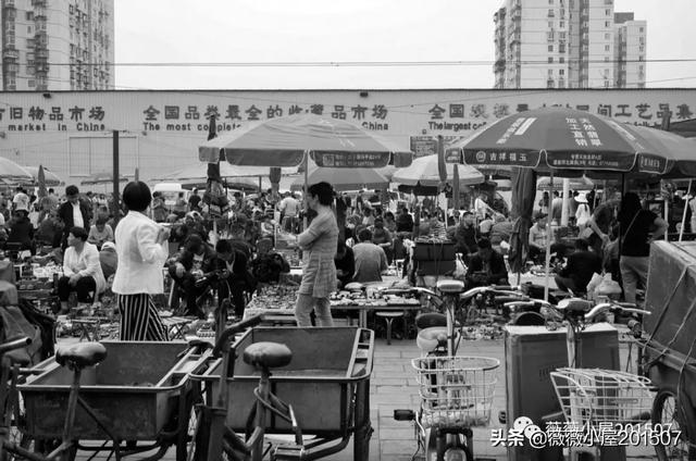 帝都潘家园市场，城市漫步潘家园