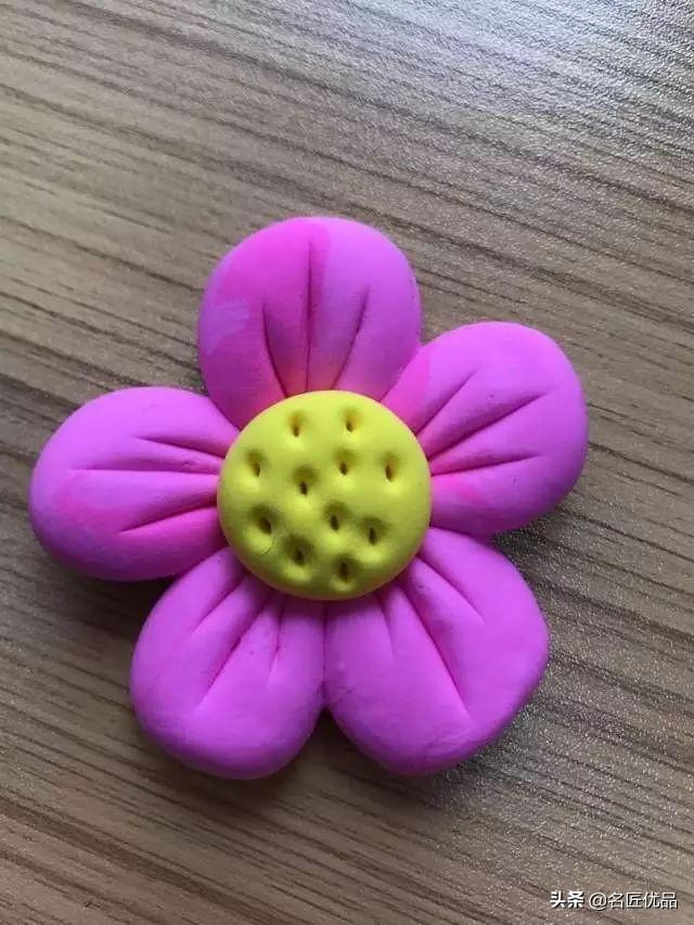 怎么用粘土做花的简单方法，粘土手工厉害了