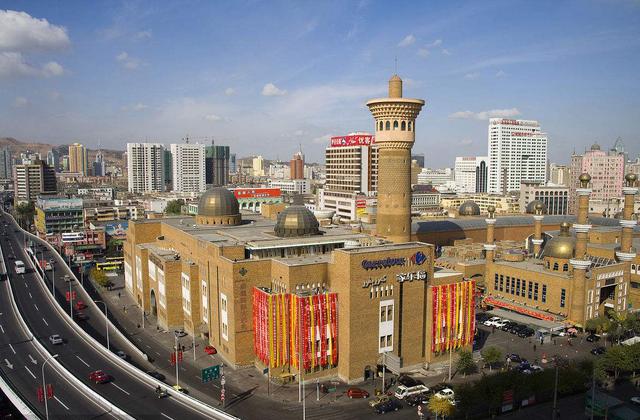 一个人旅游适合去哪里，适合一个人旅行的8大目的地（抓住这些机会一样有“铁饭碗”）