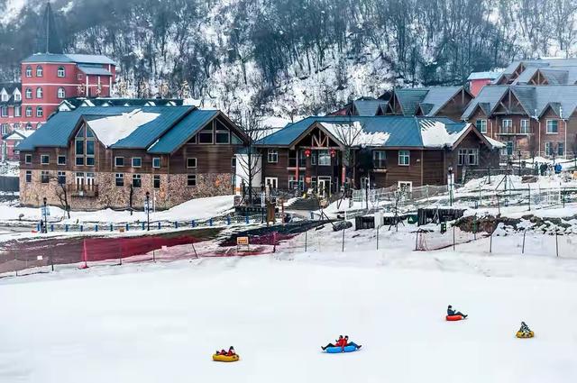 西岭雪山游玩攻略，西岭雪山旅游攻略完整版（成都周边的“小西岭雪山”）