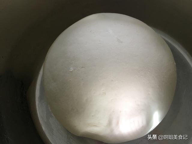 三角糖包的包法窍门，包出来的三角糖包好看又好吃还不漏馅