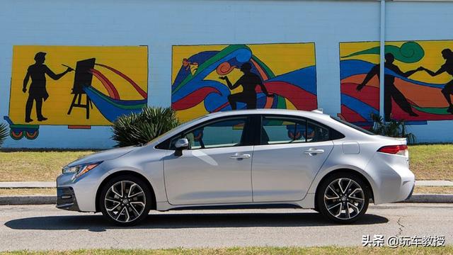 雷凌2022最新款，全新丰田雷凌很有诚意的一款车