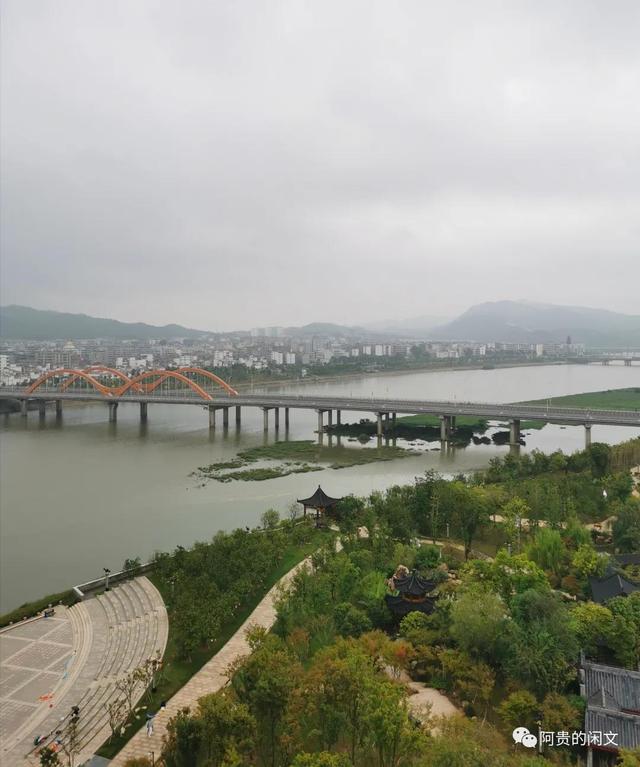 吉水是南方还是北方，航拍江西丹霞地貌丘陵