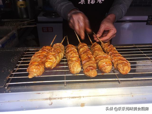 平遥古城哪里吃的最好，双节小长假逛平遥古城