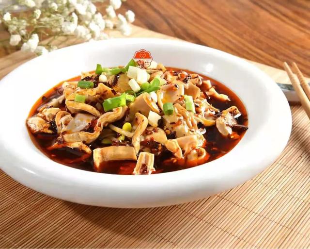 美食珍馐味道绵州，彝人古镇小吃推荐