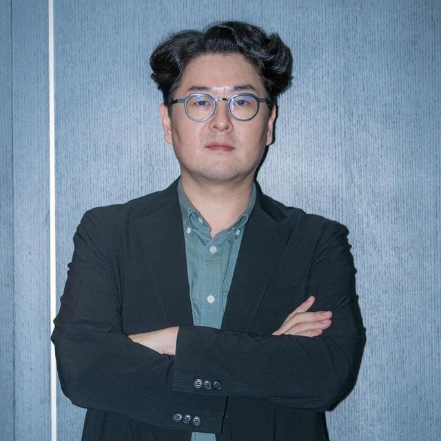 关于攀岩登山的电影，韩国今夏大爆影片极限逃生