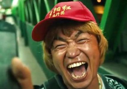 王宝强多少岁了，王宝强的真实来历（素颜出镜似普通路人）