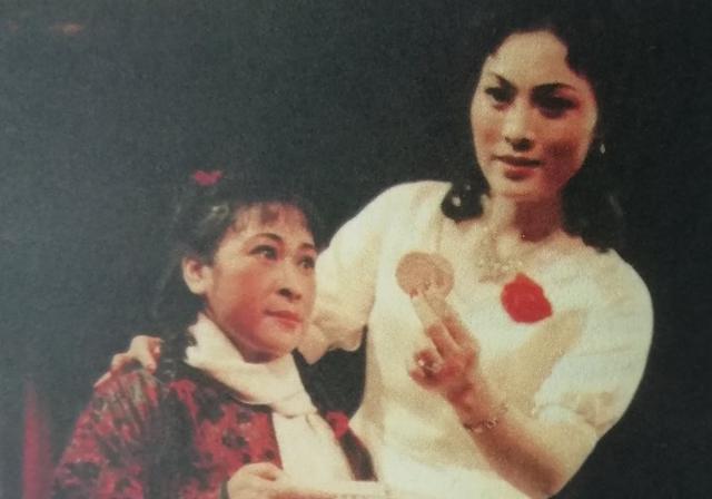 马莉莉演的沪剧日出全场，为何称沪剧日出是一个里程碑