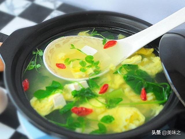 鸡蛋汤怎么做好吃，鸡蛋汤怎么煮才好吃又营养（做蛋花汤好吃有诀窍）