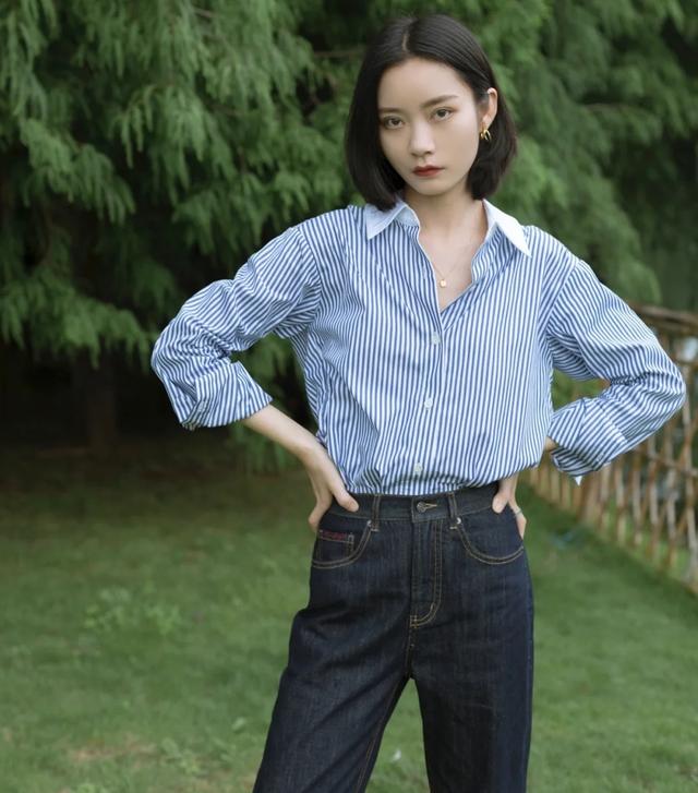 适合打造高级气质的蓝色系搭配，蓝色和什么色搭配起来最小清新