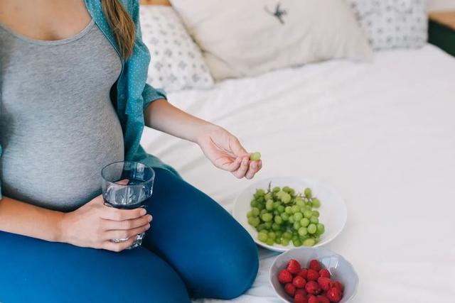 多吃水果对身体不好，就可能会“吃”出这些病来