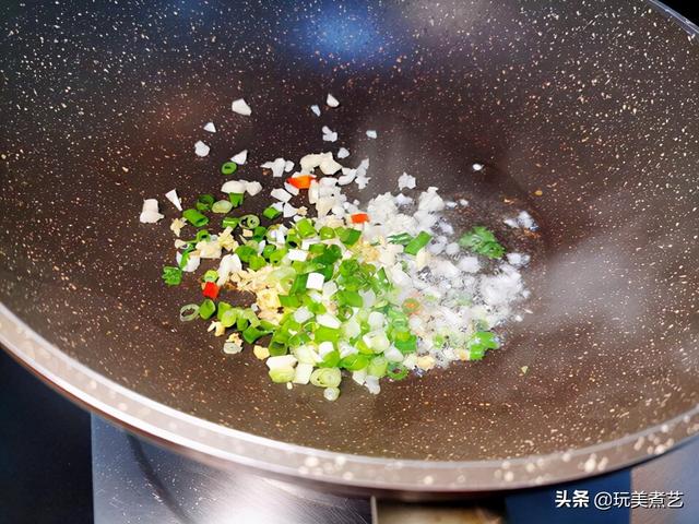 香煎鲳鱼最好的吃法，比干煎白鲳鱼更好吃的烹调