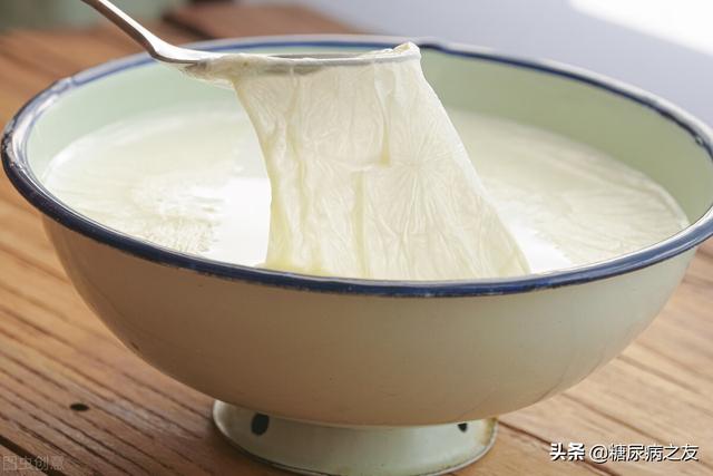 伊利脱脂牛奶糖尿病(伊利脱脂牛奶含乳糖吗)
