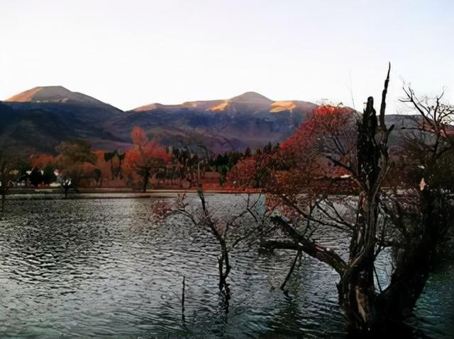 巍宝山景点介绍，自驾游大理必去的景点推荐理由（风景名胜、美食众多好玩的小众地方）