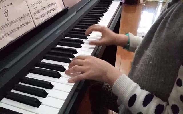 练习钢琴初学者必看，钢琴练习篇初学钢琴