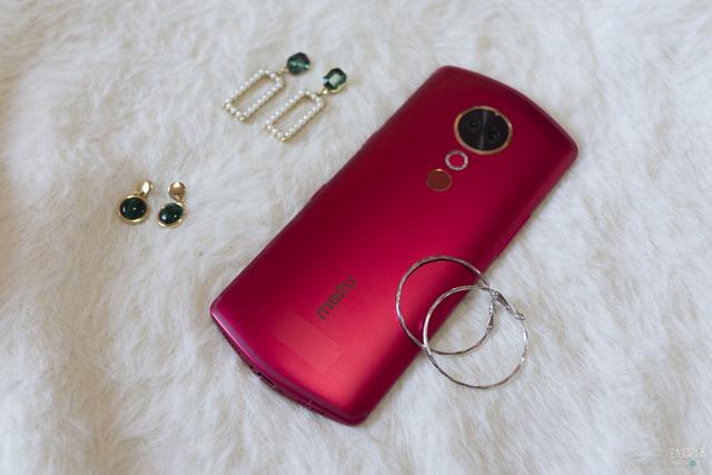 滤镜最好的手机排行，哈苏色彩为何如此讨喜