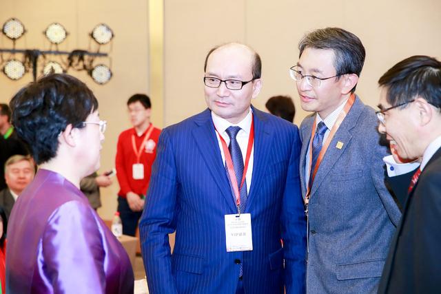 长辈60大寿送什么礼物 送男长辈60岁生日礼物