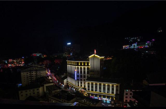 神农架自然景观介绍，探索自然的美丽风光