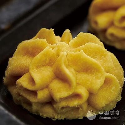 曲奇饼干的配料和做法，曲奇饼干最正宗的配方和做法