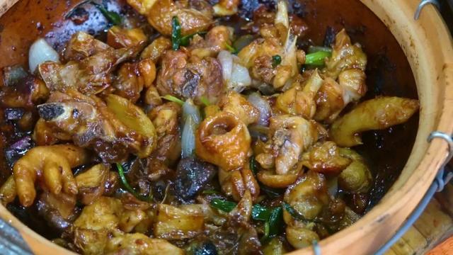 广州天河区必吃榜啫啫煲，广州味道市井里会