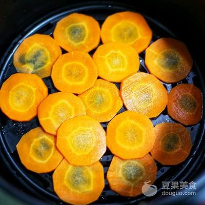 怎么炒胡萝卜片简单，营养丰富的胡萝卜片