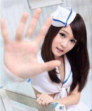 樊少皇长女多大，五官精致混血感十足