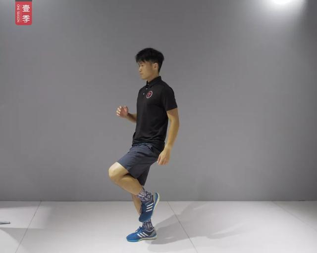 跑步技术动作纠正，跑步技术深度解析