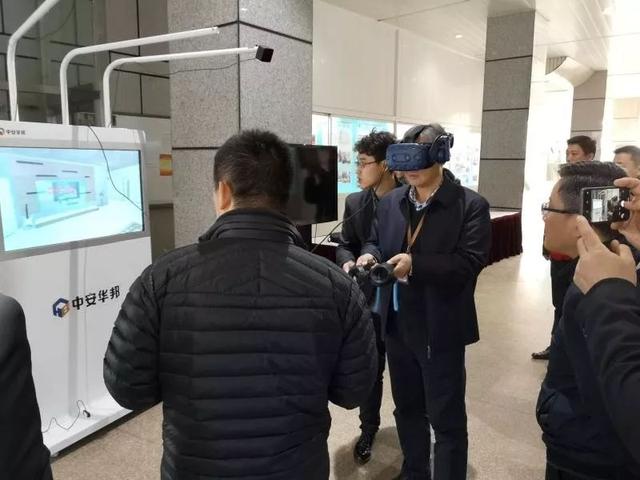 面对火灾的逃生小常识，火灾逃生知识不怕学不会了