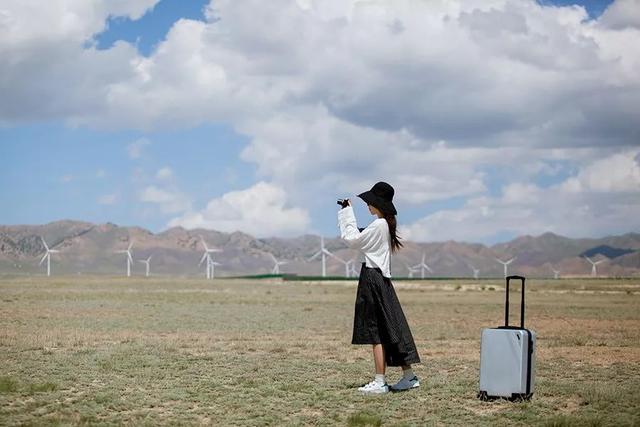 飞机免费托运行李箱尺寸，国内航空免费托运行李箱多大尺寸