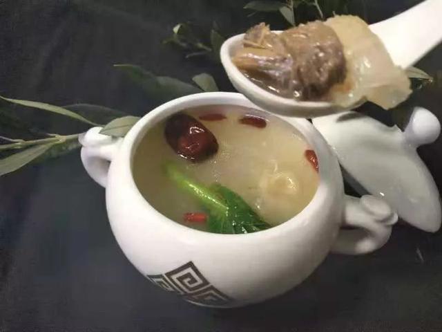 陇南特产有哪些，甘肃陇南的美食（甘肃陇南美食集锦）