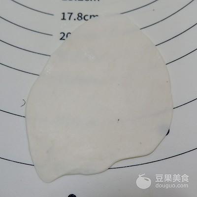 卡通小熊馒头的做法，卡通小黄人馒头的做法