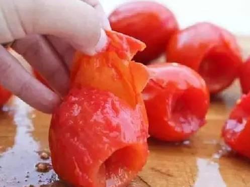 微波炉使用注意事项，如何正确使用微波炉及注意事项（生活小常识你一定不知道）