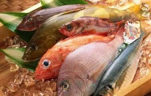 微波炉使用注意事项，如何正确使用微波炉及注意事项（生活小常识你一定不知道）