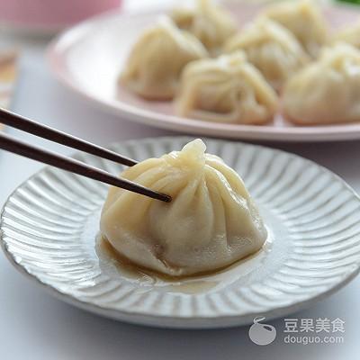 灌汤小笼包制作方法，许多人爱吃的灌汤包