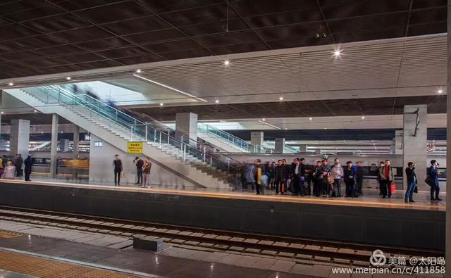 郑州米字型高铁有多大，郑州东站米