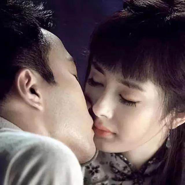 传杨幂刘恺威离婚，杨幂和刘恺威离婚原因大揭秘（杨幂刘恺威宣布离婚：不爱）