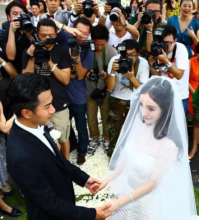 传杨幂刘恺威离婚，杨幂和刘恺威离婚原因大揭秘（杨幂刘恺威宣布离婚：不爱）